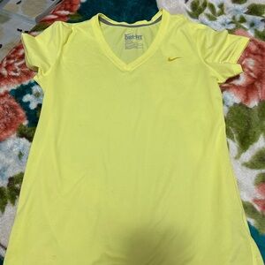 Nike Women T-shirt sz M